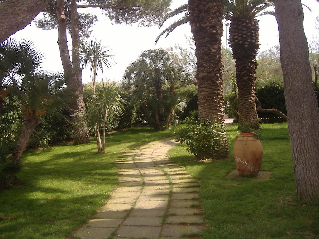 Ecoresort Le Sirene - Caroli Hotels Gallipoli Kültér fotó